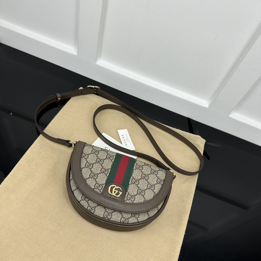 Gucci Satchel Bags